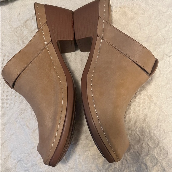 Atalina Tan Closed Toe Clog Vegan Leather Buckle Strap Heel Mules (41) 8.5-9 US - Picture 5 of 15